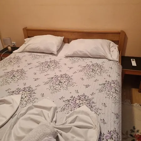 Triple Solaris 12269b