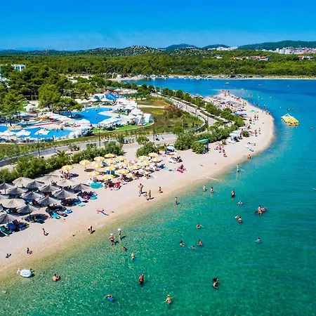 Triple Solaris 12269b Sibenik